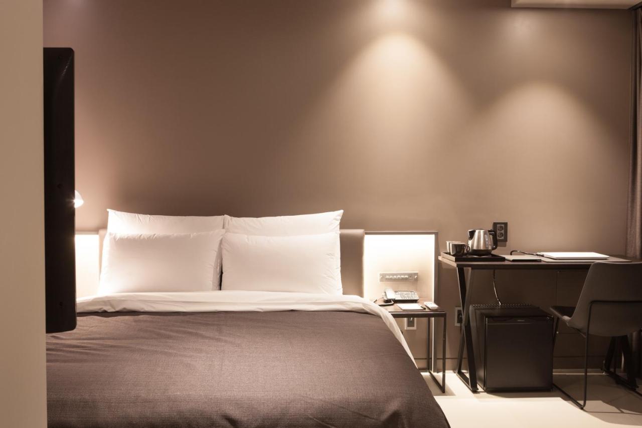Hotel Gaden Suwon Exterior photo