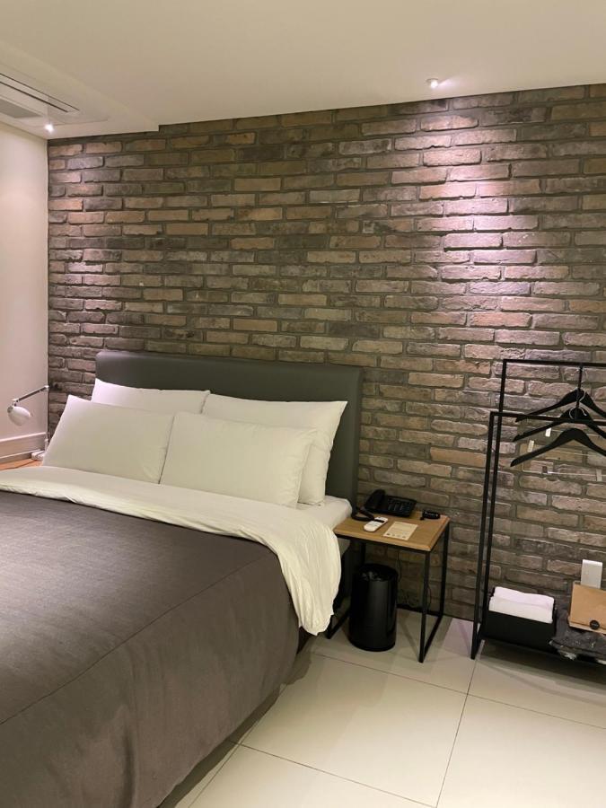 Hotel Gaden Suwon Exterior photo