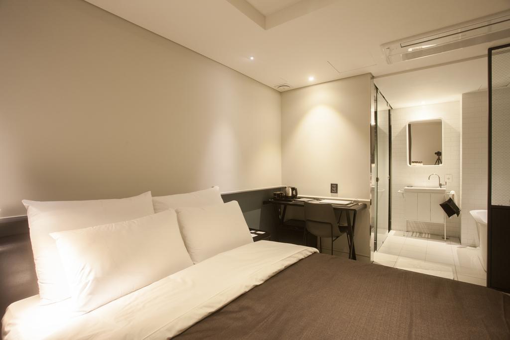 Hotel Gaden Suwon Exterior photo